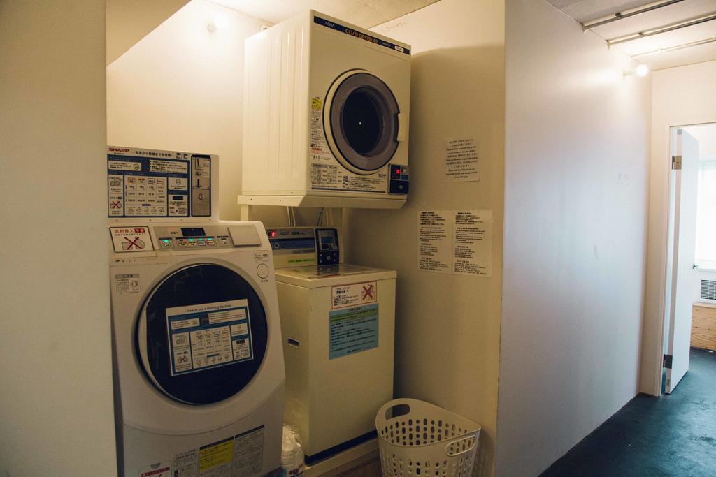 IRORI NIHONBASHI HOSTEL and KITCHEN