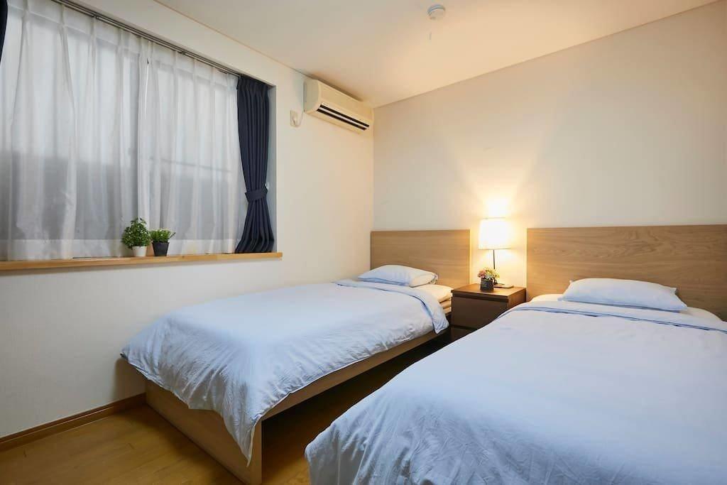 Easy to Shinjuku Deluxe guest room