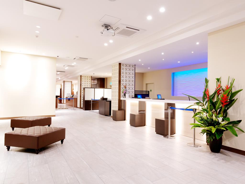 Community & Spa Naha Central Hotel