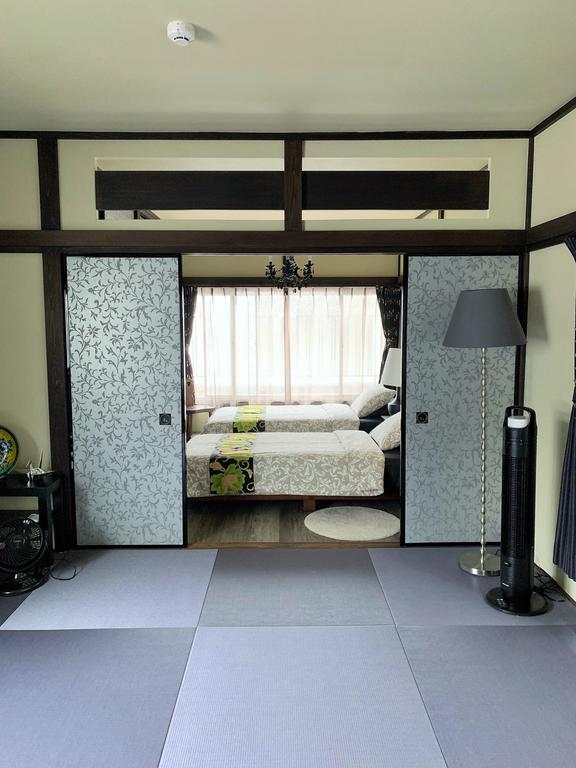 Modern Japanese Style House Mineo Shoten