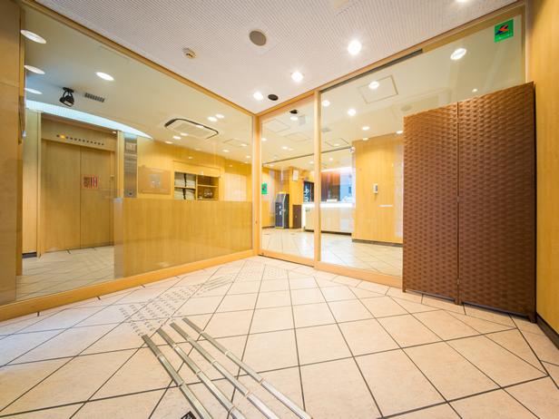 Super Hotel Tanimachi 4 Chome Exit 6