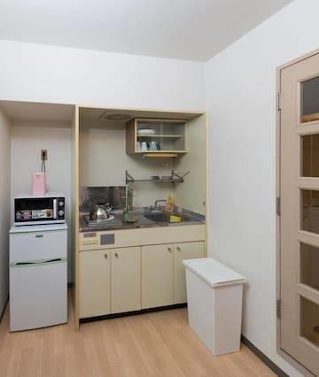 Apartment in Shimanouchi 704