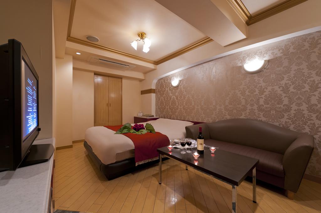 Hotel Chambery (Adult Only)