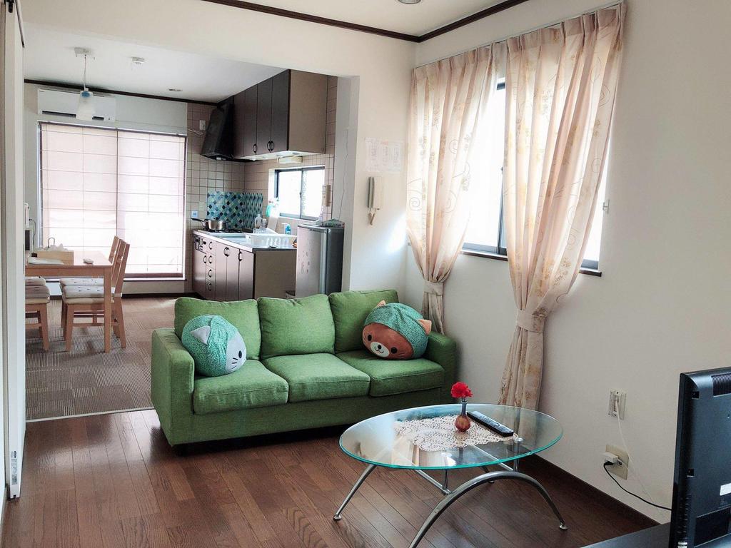 Apartment in Nishinari 552570