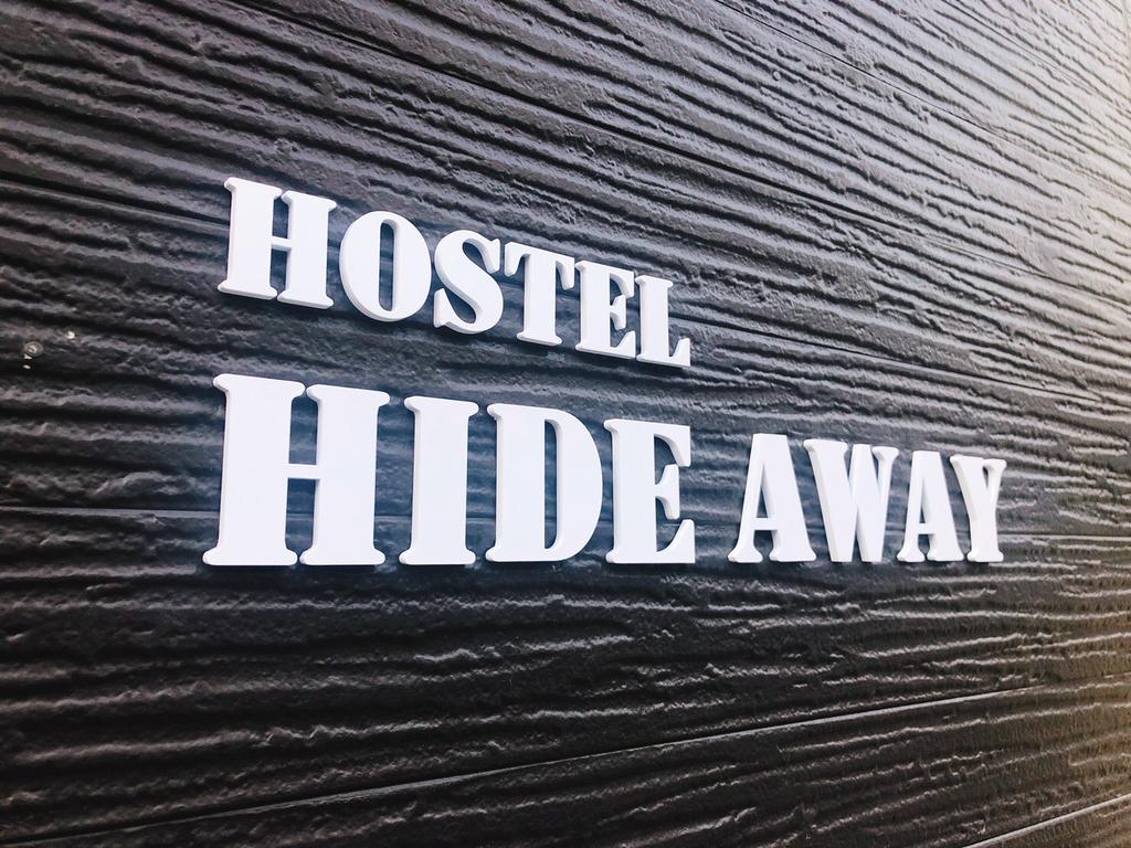 HostelHIDEAWAY