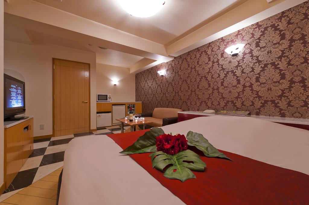 Hotel Chambery (Adult Only)