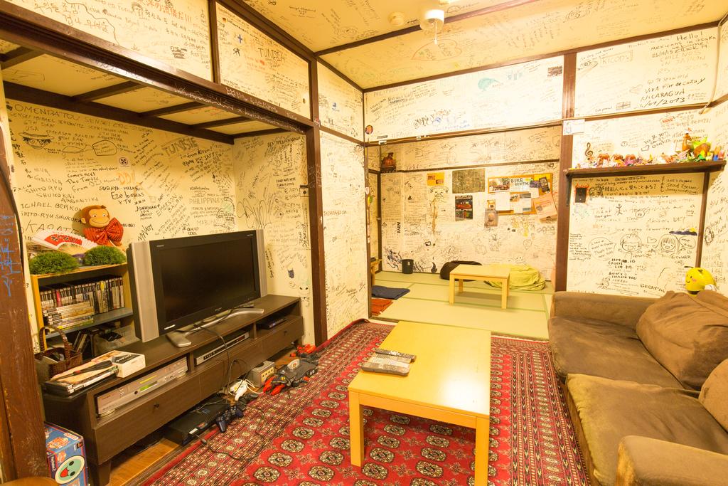 Backpackers Hotel Toyo