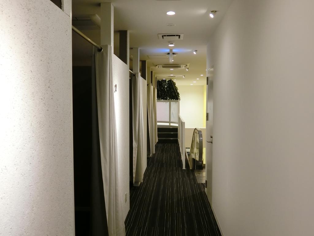 Capsule Hotel Valie Ebisucho