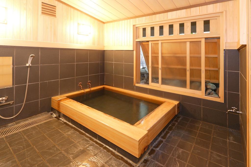 Yufuin Onsen Hinoharu Ryokan