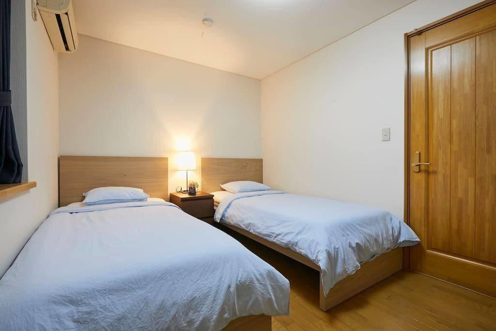 Easy to Shinjuku Deluxe guest room