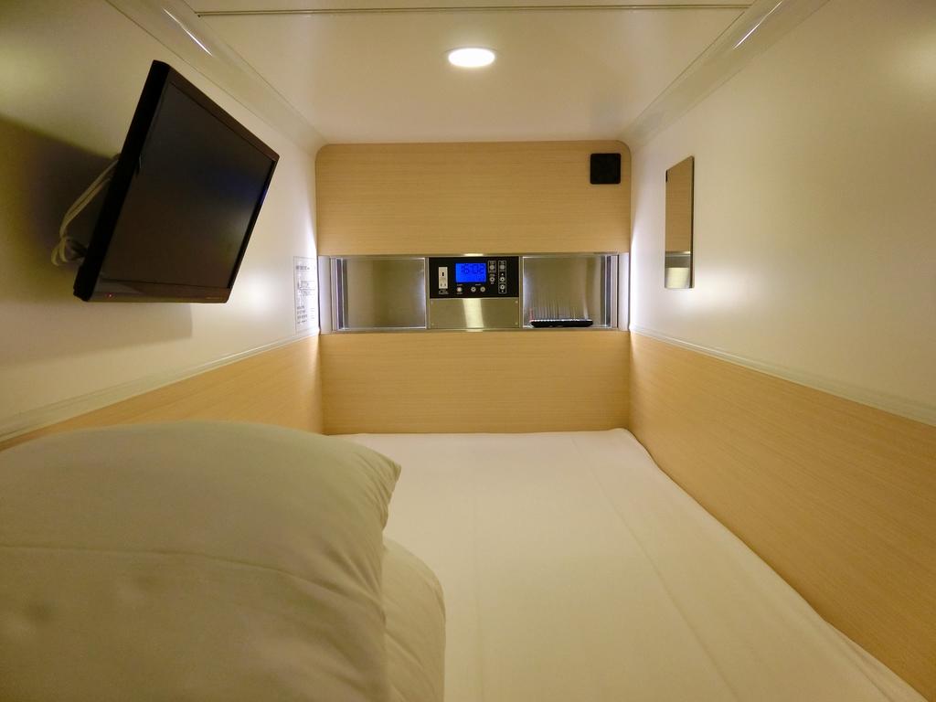 Capsule Hotel Valie Ebisucho