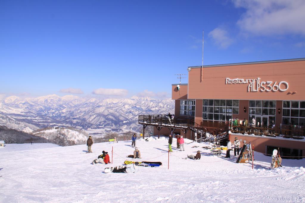 Hakuba Mountain Chalet