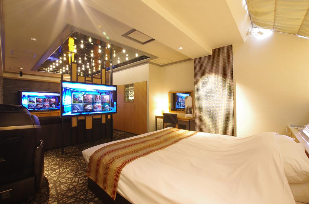 BlueHotel sju(:)pri:m (Adult Only)