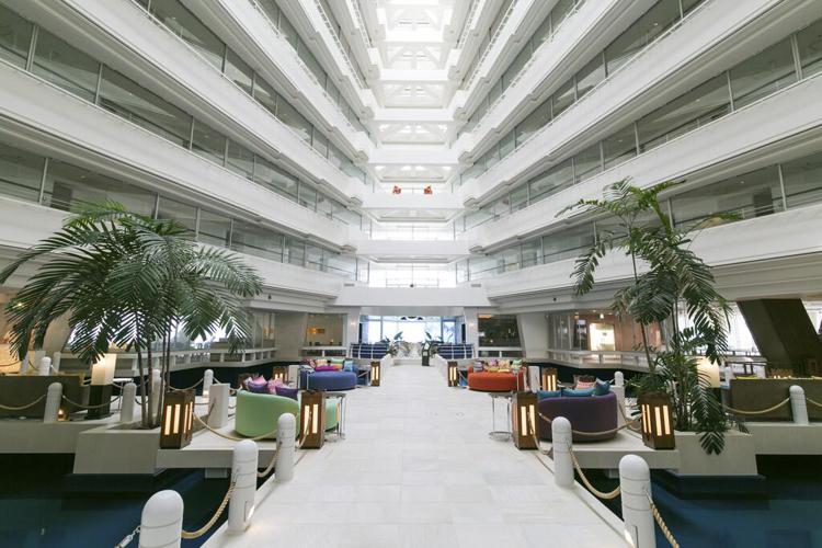 Sheraton Okinawa Sunmarina Resort