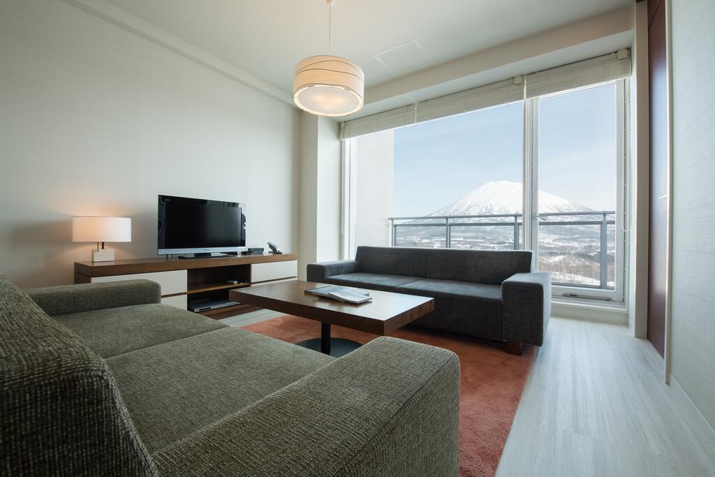 Niseko Landmark View