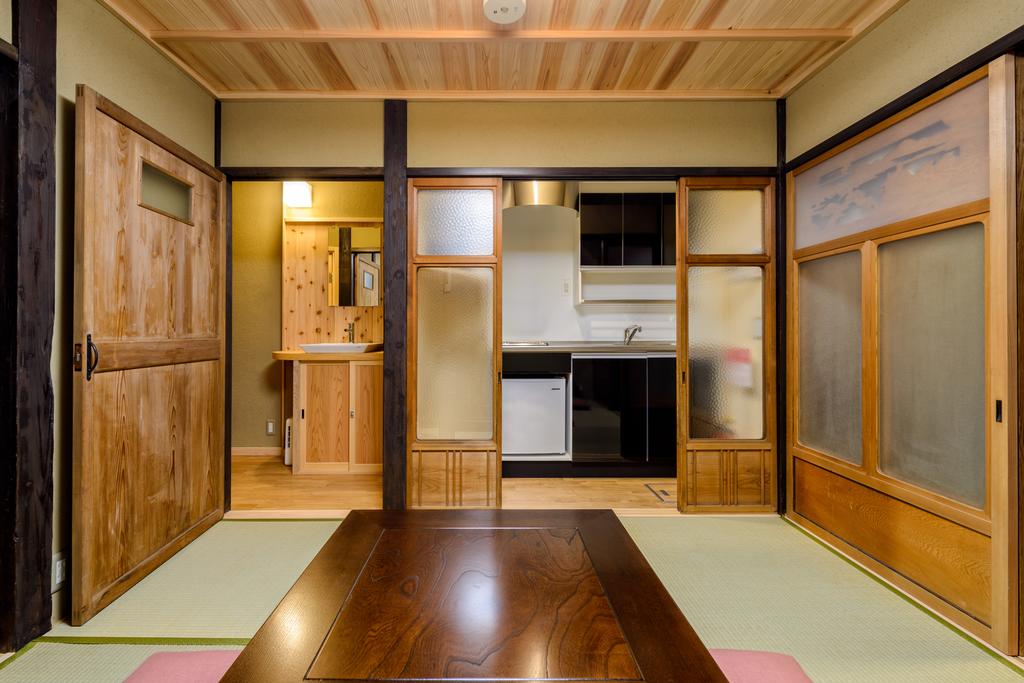 Nadeshiko Shirakawa Machiya House