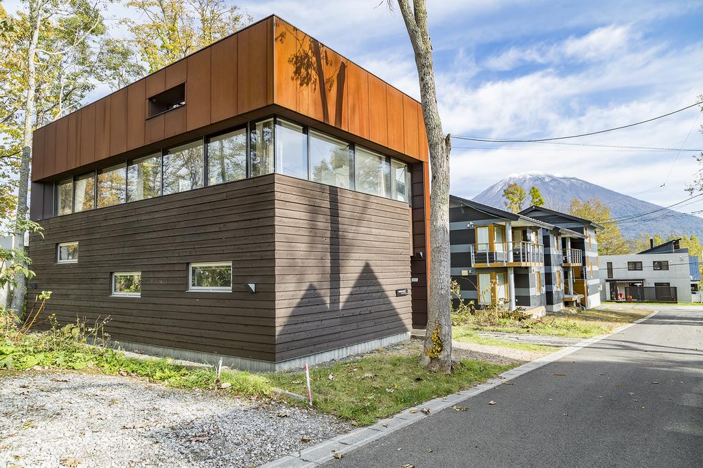 Niseko Central Houses and Apartments