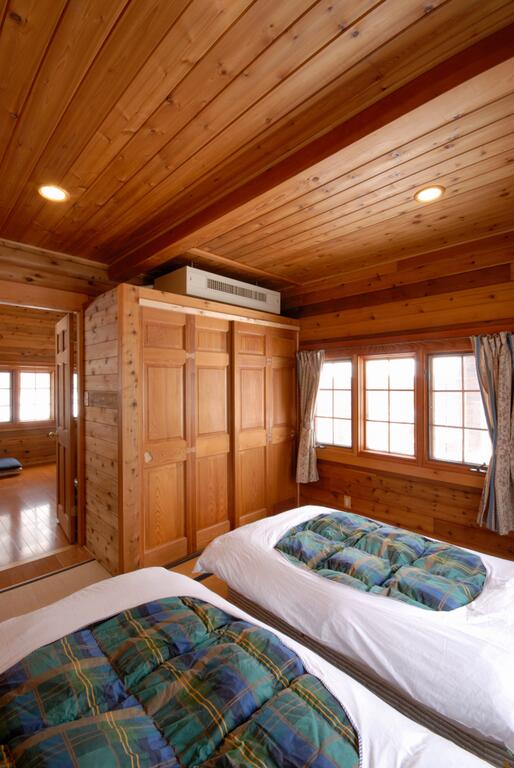 Hakuba Brownie Cottages & Condominiums