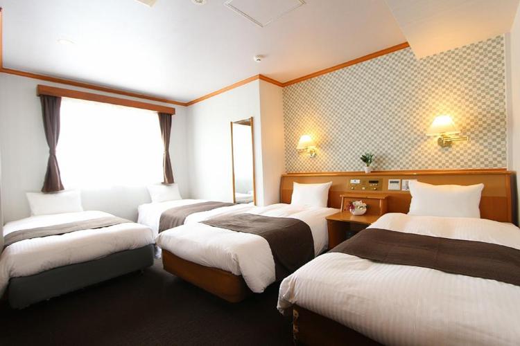 Hotel Livemax Naha Tomariko