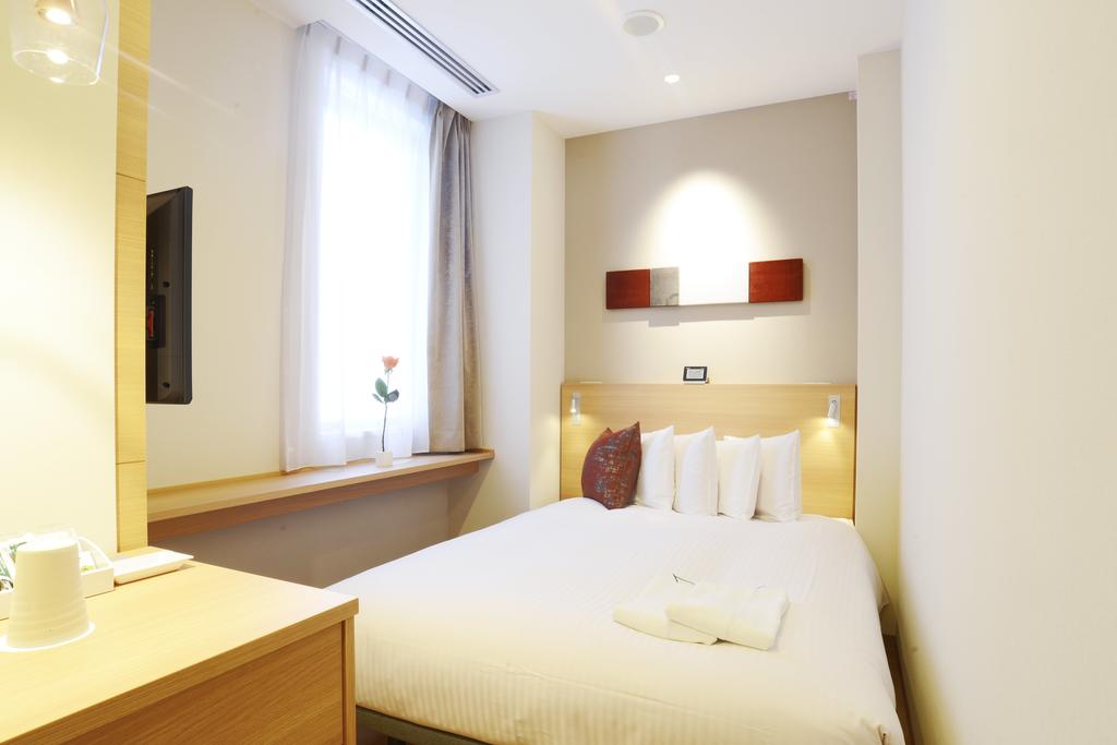 Red Roof Inn & Suites Osaka Namba Nipponbashi