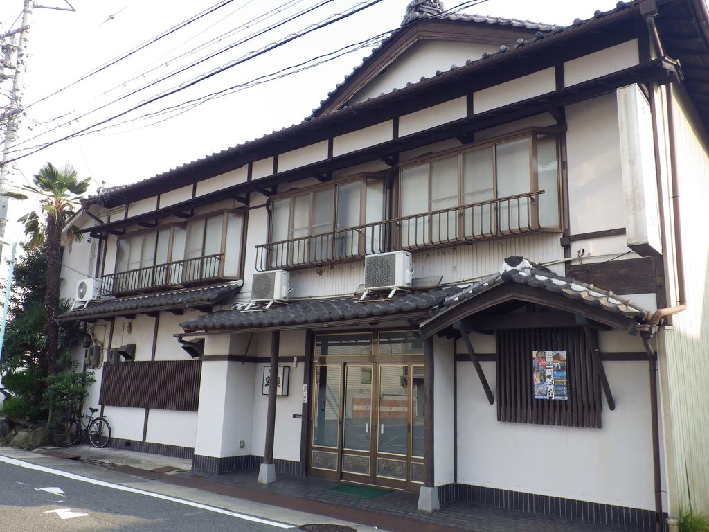 Uokagi Ryokan