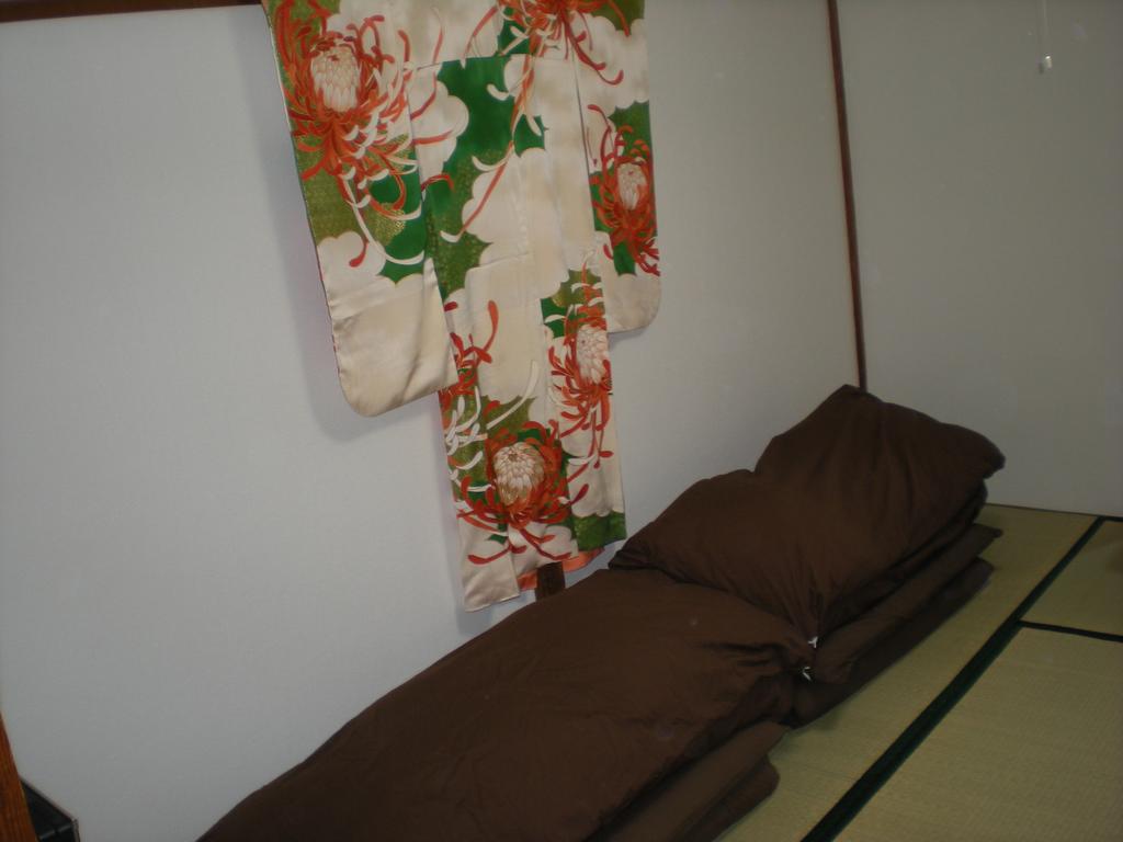 Abiko Guest House