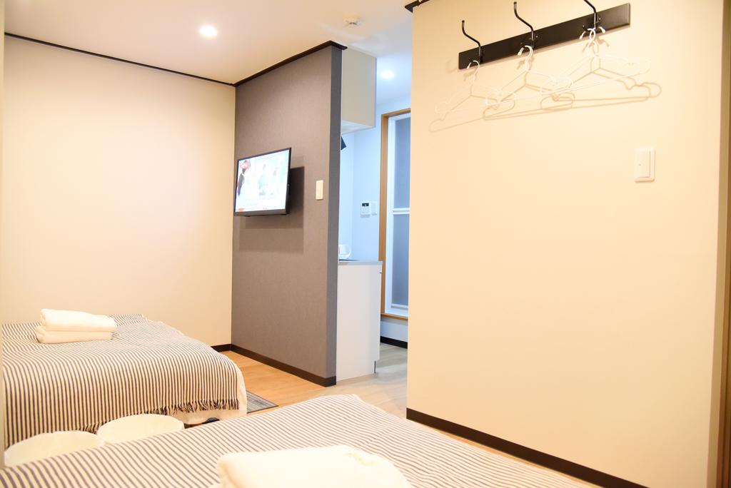 MT HOUSE OSAKA Villa 4 bed rooms boutique house Shinsaibashi Tennoji Namba USJ JR