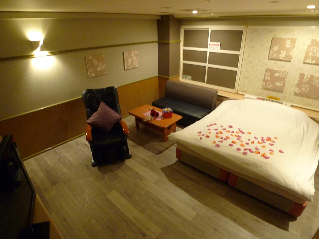 Hotel GOLF Hodogaya (Adult Only)