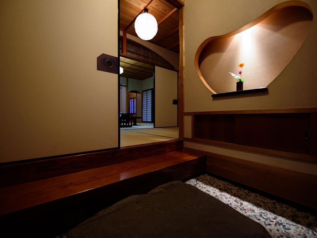 Yufuin Onsen Wafu Ryokan Tsuenosho