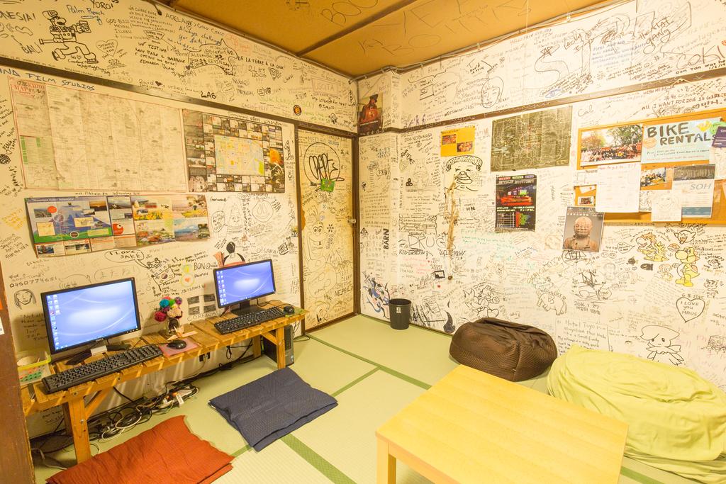 Backpackers Hotel Toyo