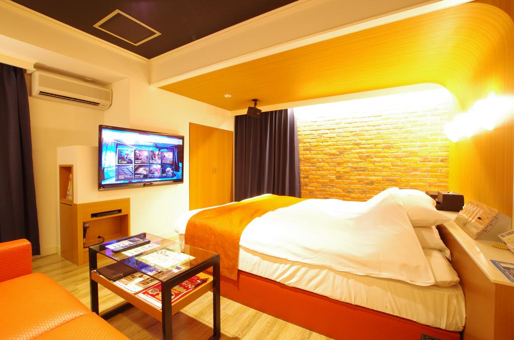 BlueHotel sju(:)pri:m (Adult Only)