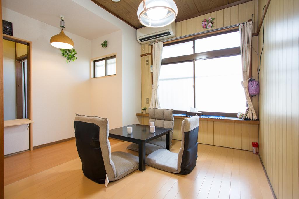 Aoi-Riverside Old Townhouse