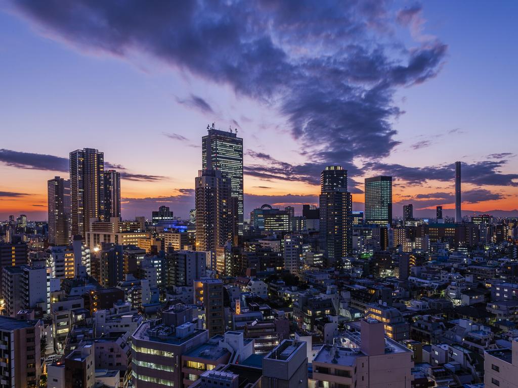 APA Hotel Yamanote Otsuka Eki Tower