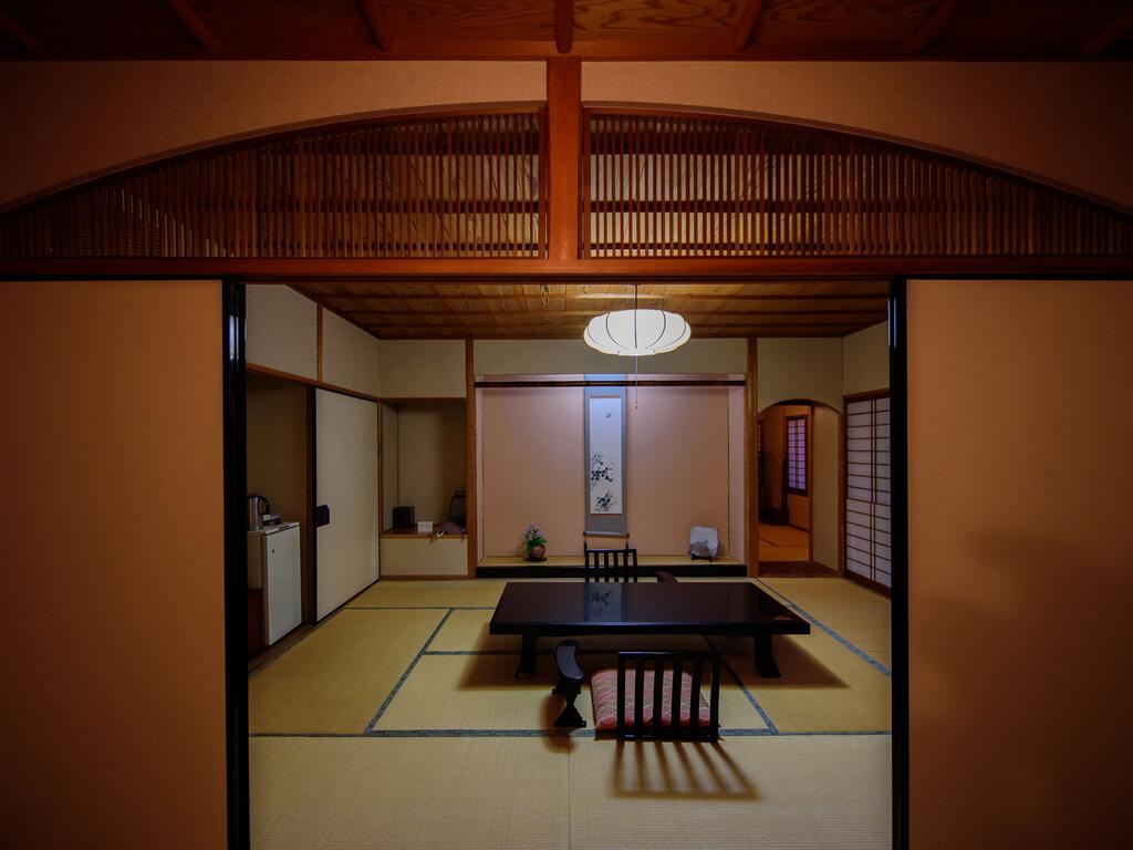 Yufuin Onsen Wafu Ryokan Tsuenosho