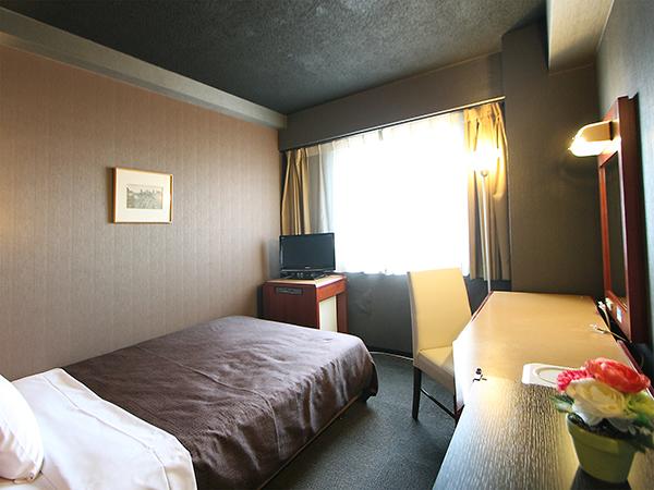 Hotel Livemax Yokohama Tsurumi