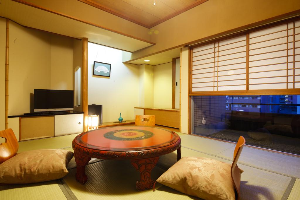 Osaka Ryokan Kuramoto