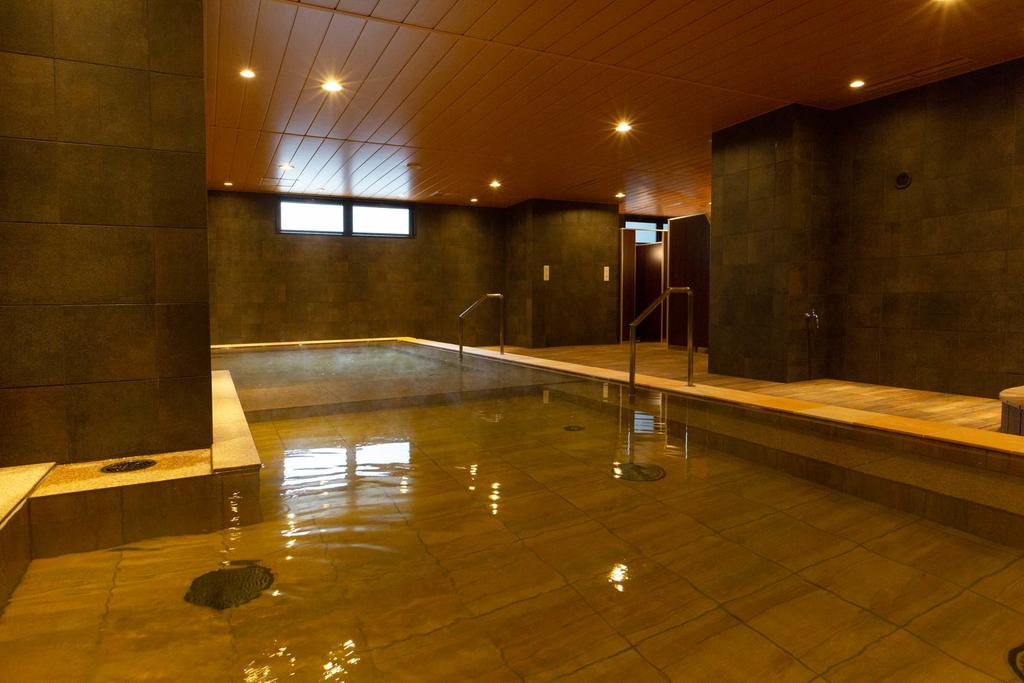 Hot Spring from Deep Water Osaka Hinode Hotel Nipponbashi