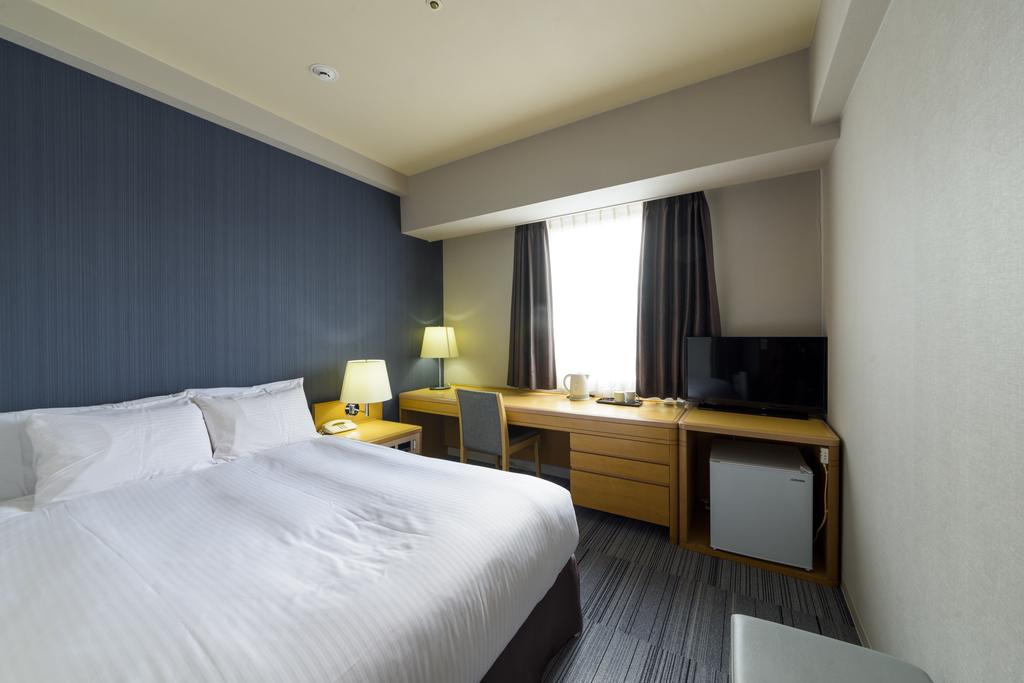 SureStay Plus Hotel by Best Western Shin-Osaka