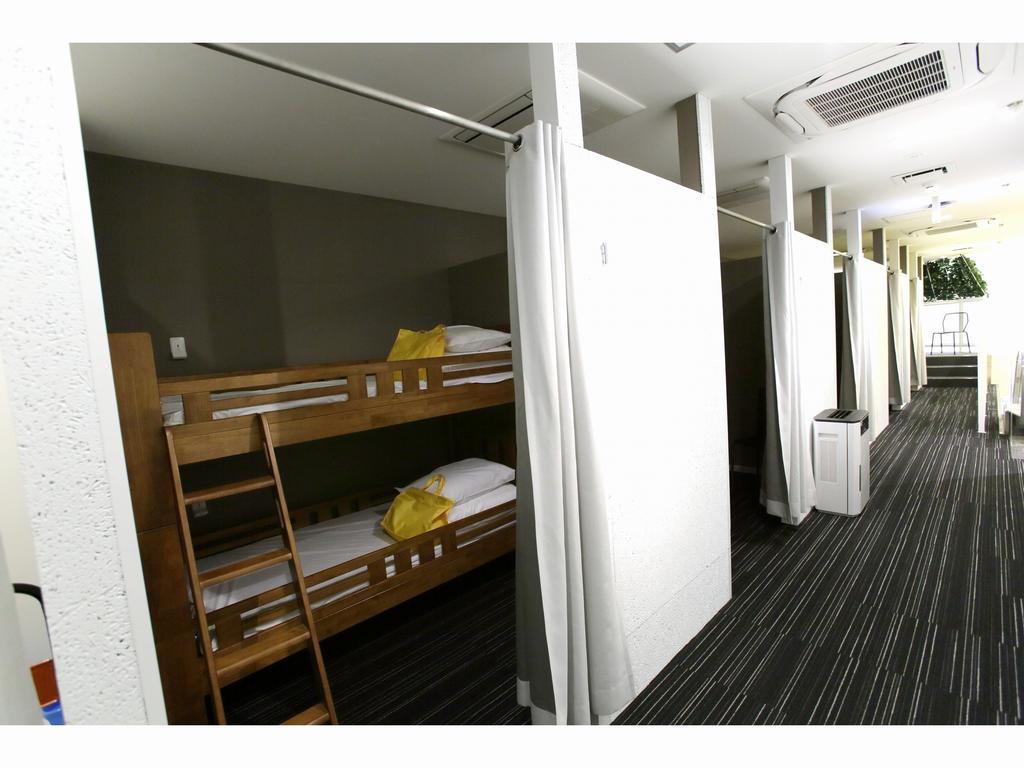 Capsule Hotel Valie Ebisucho