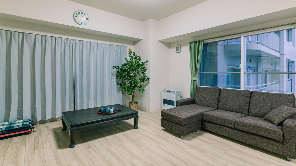 IK Minami 6 Jo Residence 601