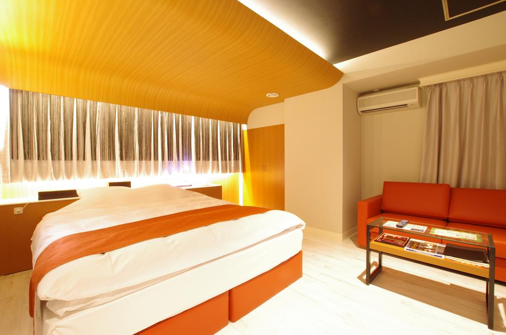 BlueHotel sju(:)pri:m (Adult Only)