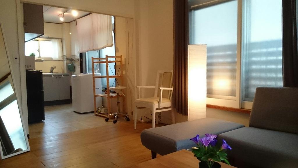 Unique & Cozy Flat by Station 5 min to Shinjuku!