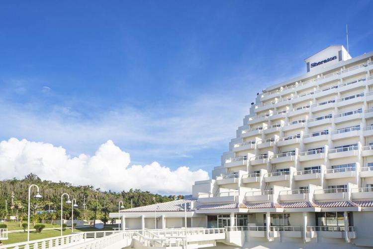 Sheraton Okinawa Sunmarina Resort