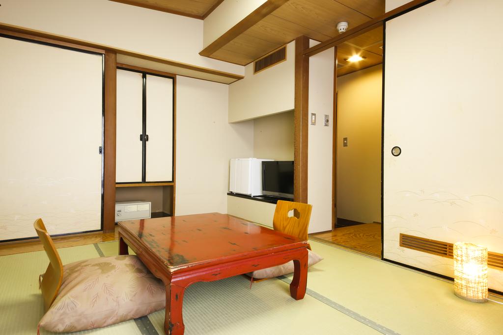 Osaka Ryokan Kuramoto