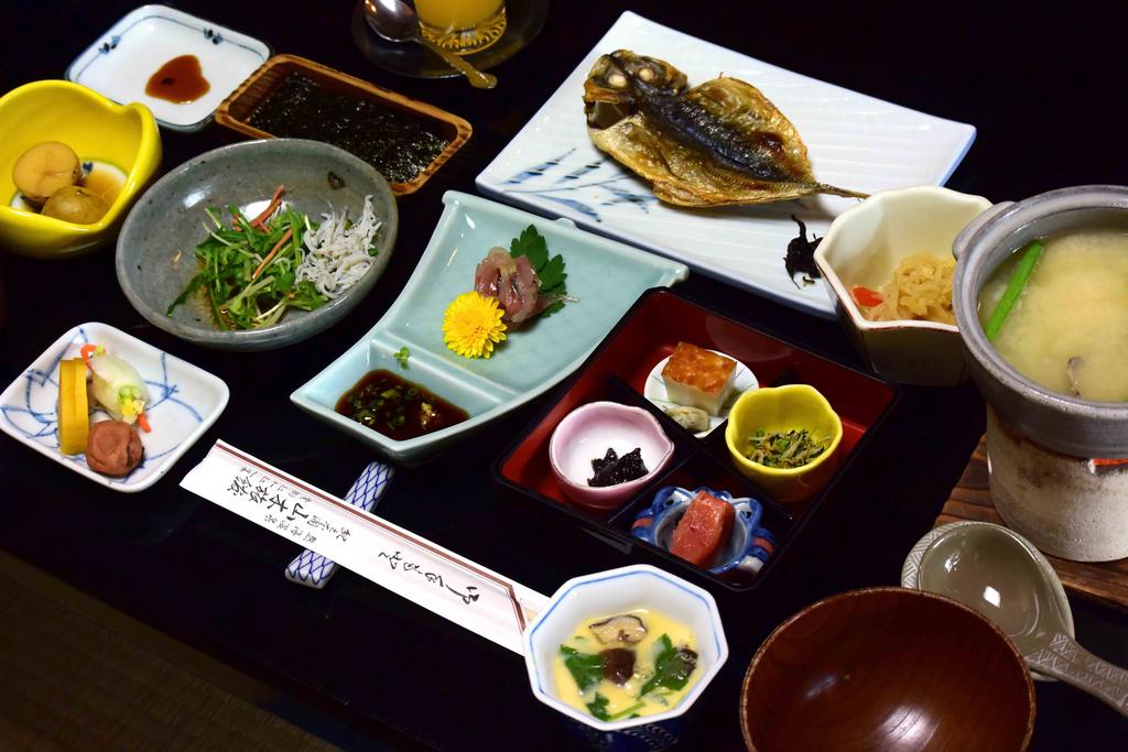 Atami Onsen Yamaki Ryokan