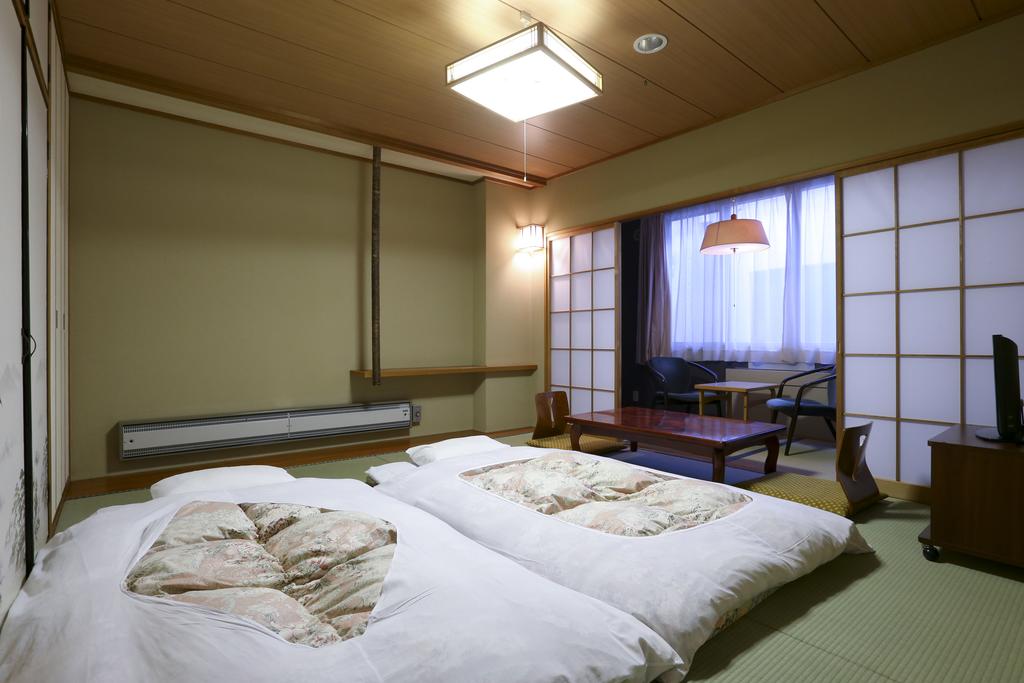 Hotel Yudanaka