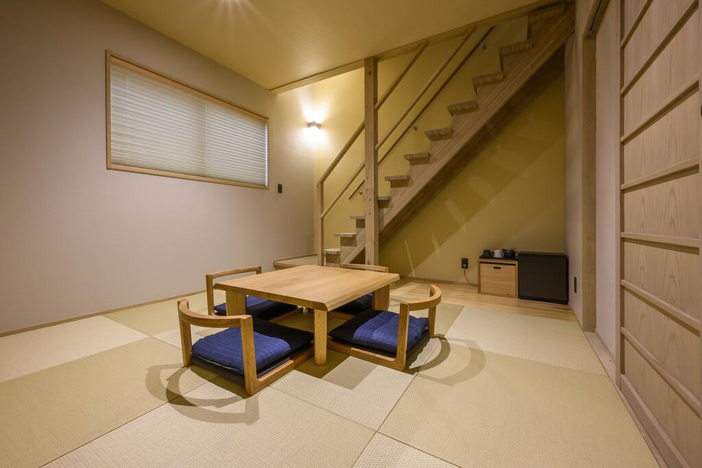 HOTEL WOOD TAKAYAMA