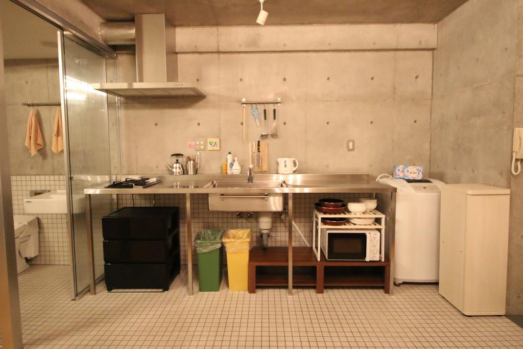 R402 Cozy and clean room IKEBUKURO