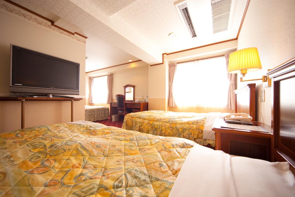 Beppu Station Hotel