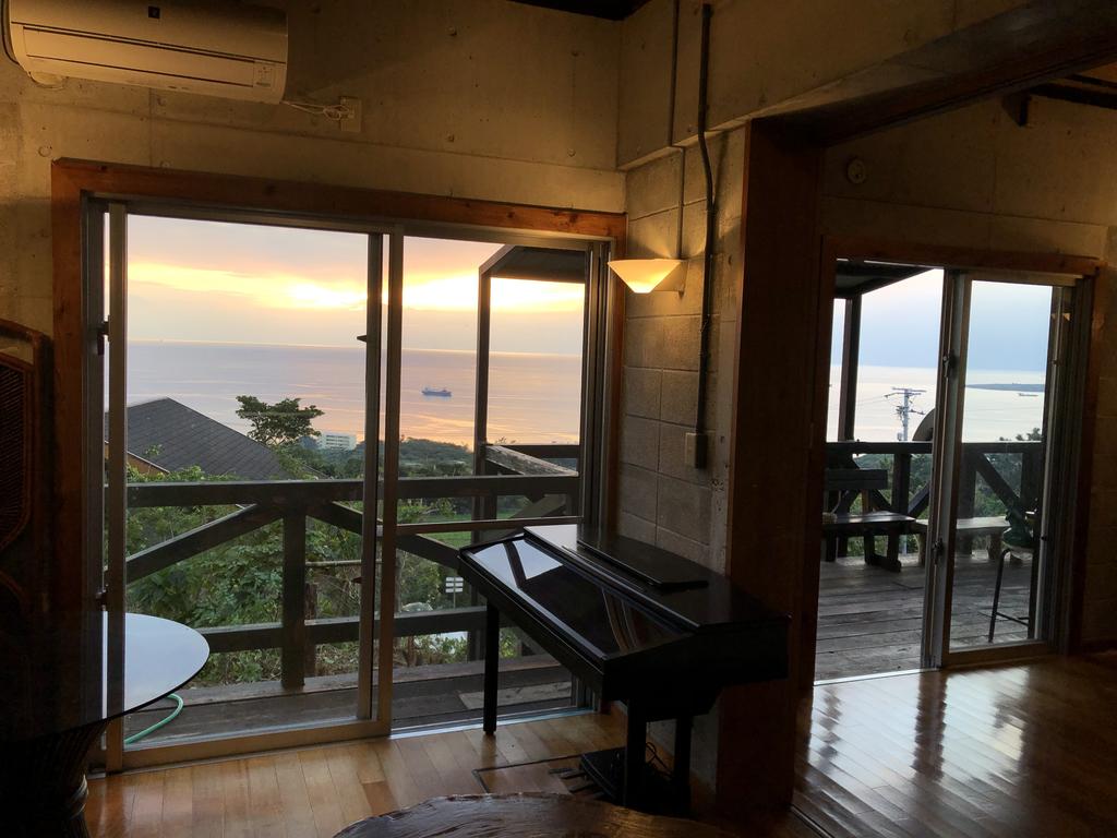 PANORAMA Ocean View Cottage